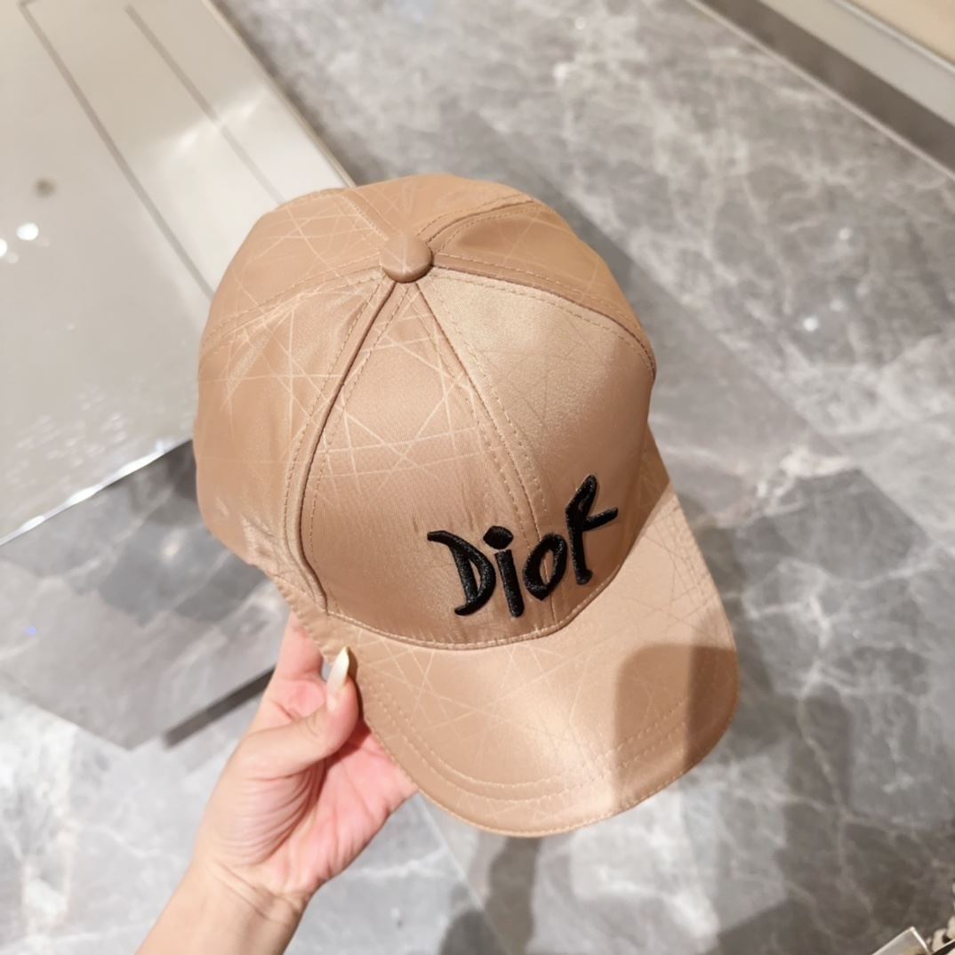 Christian Dior Caps